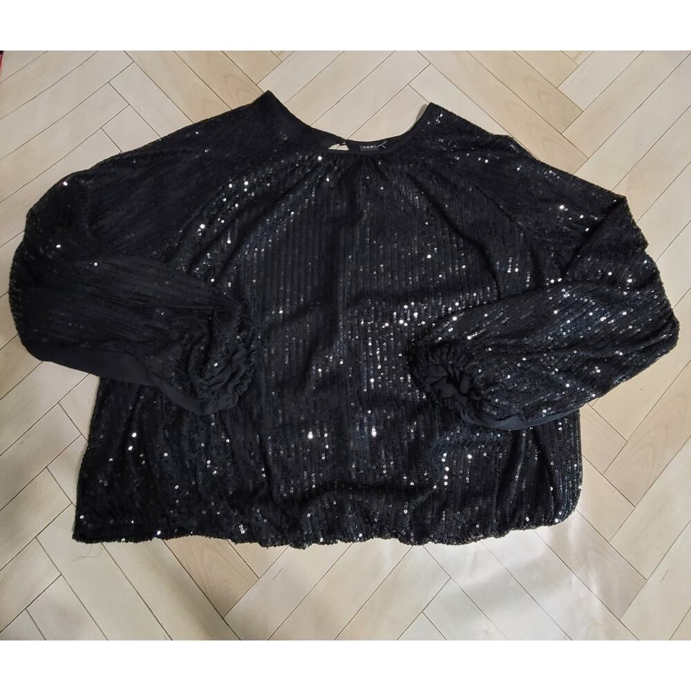 Torrid Black Sequin Bubble Hem Blouse Size 1 - Picture 3 of 11